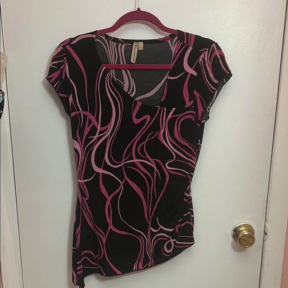 Black and Pink Women's Top